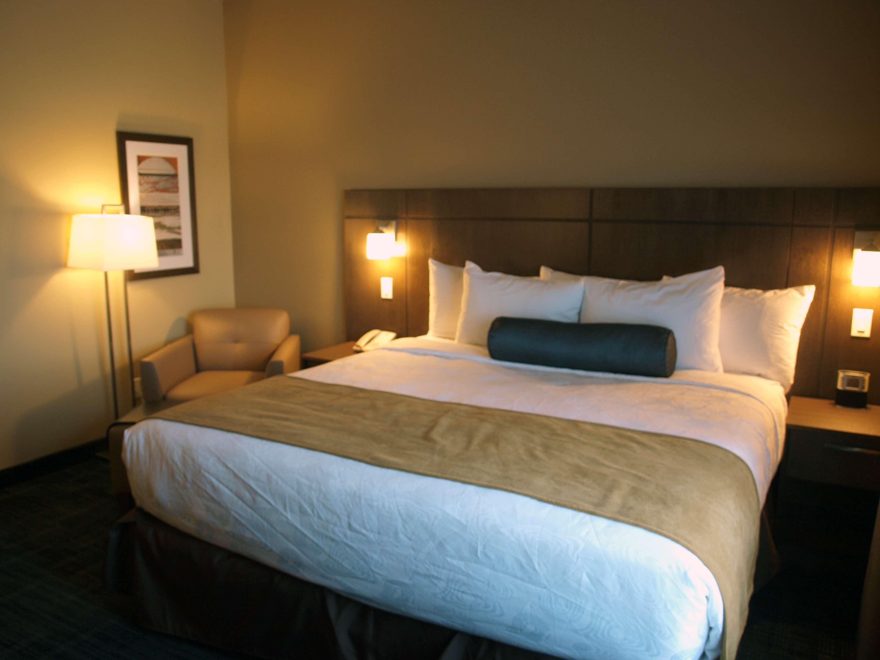 Best Western Plus Winnipeg West Headingley Esterno foto