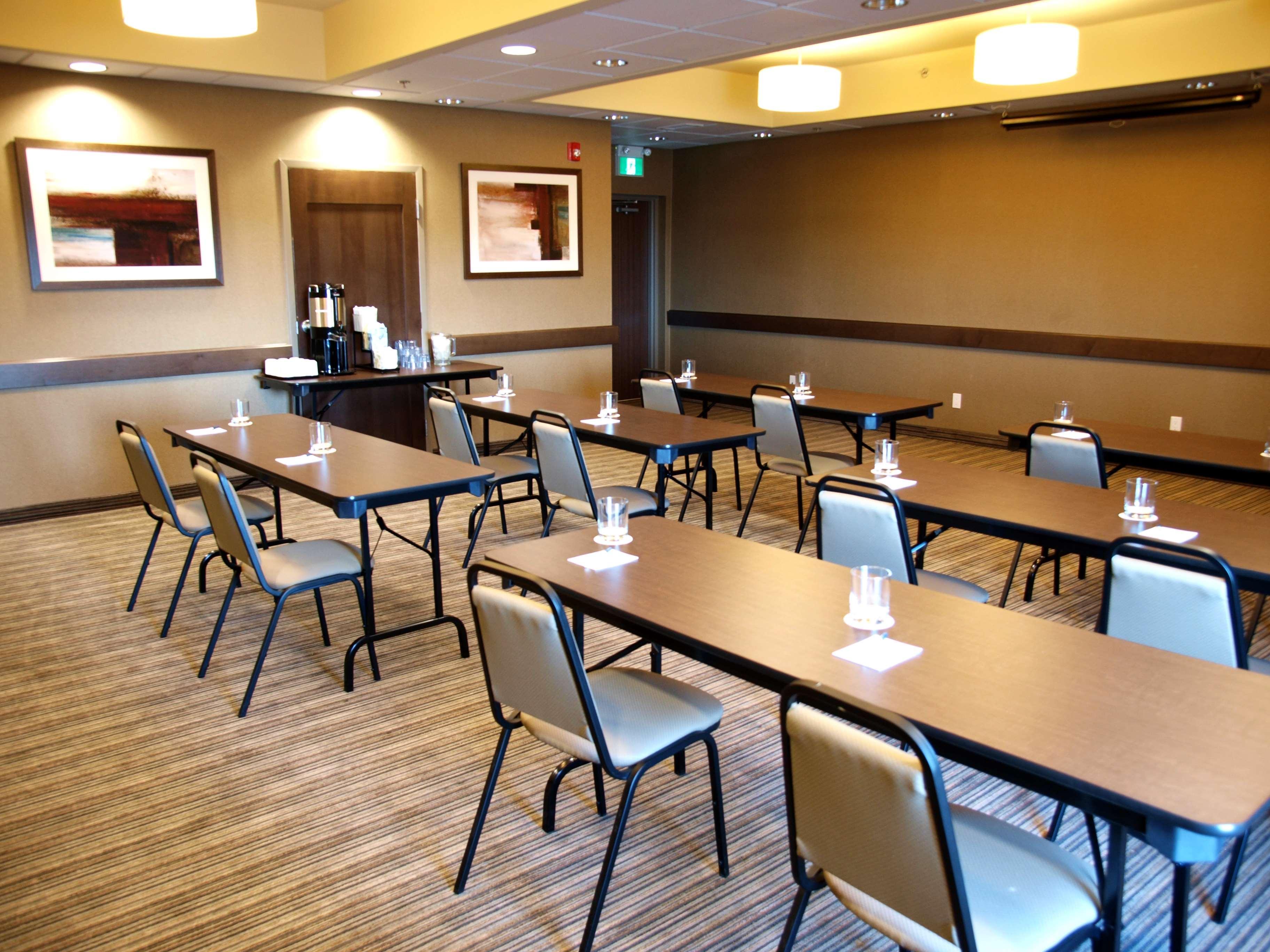 Best Western Plus Winnipeg West Headingley Esterno foto